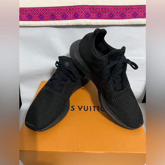 A D I D A S - Picture 4 of 10